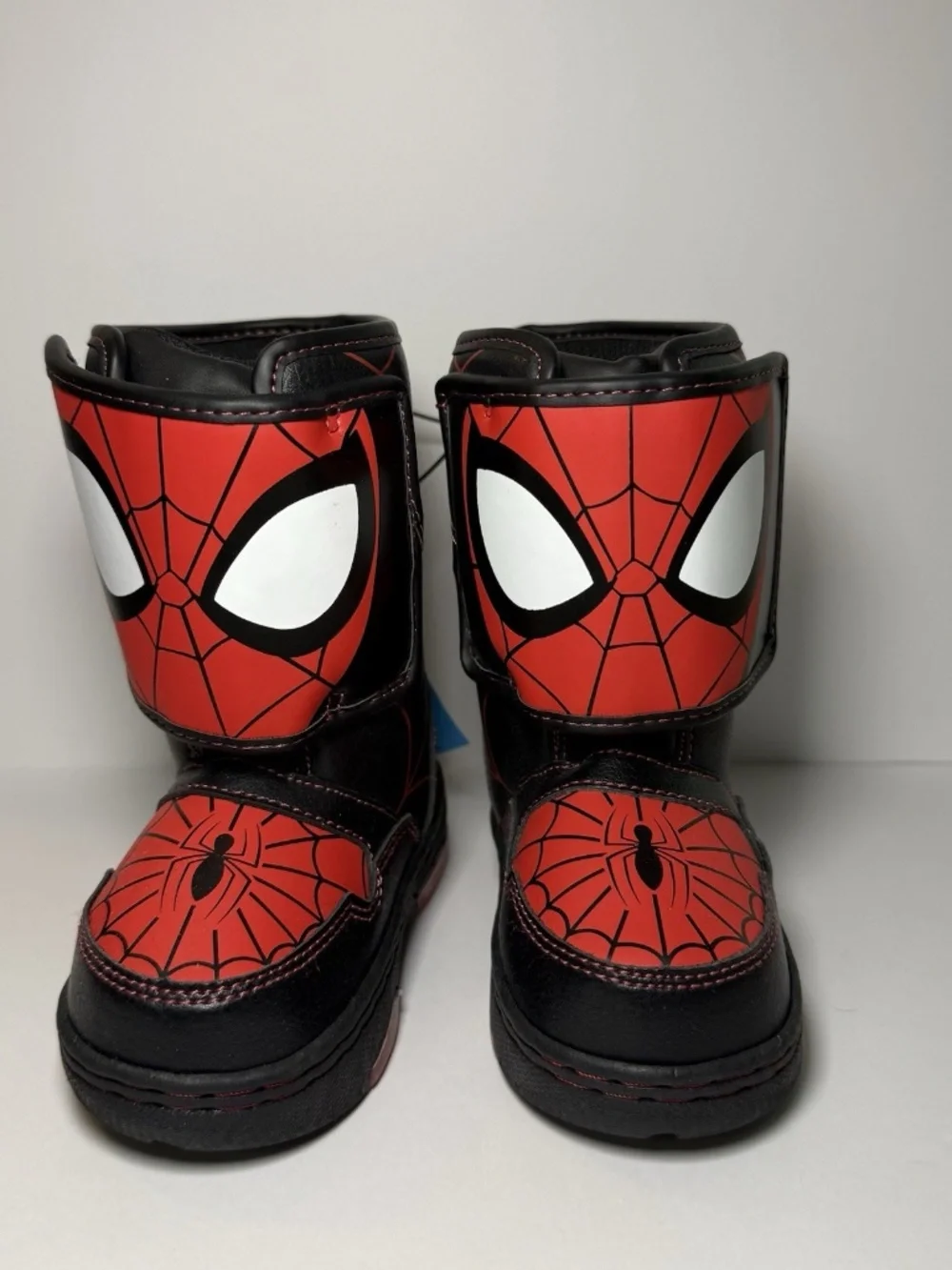 Marvel Spider-Man Toddler Boys Light Up Snow Winter Boots Size 6 NEW